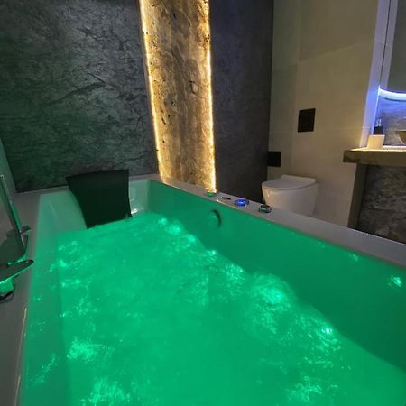 Silver Shine Jacuzzi Краков Экстерьер фото
